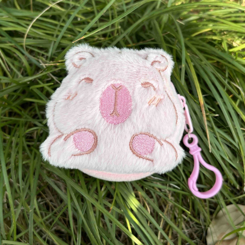 Kapibara plišani novčanik za kovance - sladak crtani dizajn, unisex, materijal pliš, bez podstave, s karabinom za kačenje