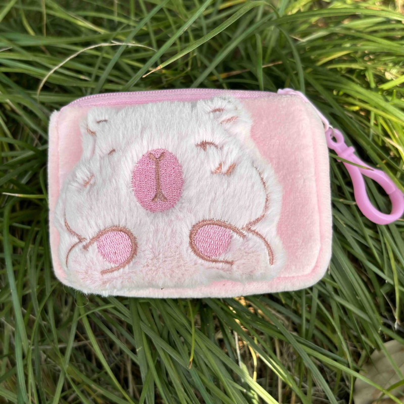 Kapibara plišani novčanik za kovance - sladak crtani dizajn, unisex, materijal pliš, bez podstave, s karabinom za kačenje