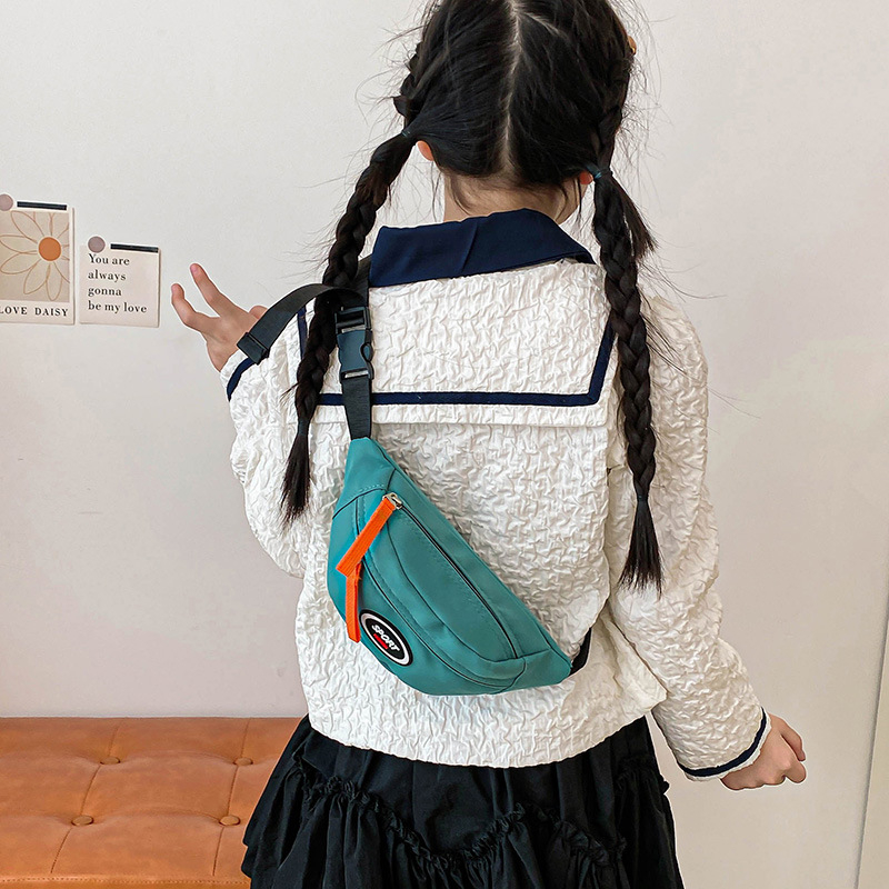 Dječja torba za prsa u korejskom stilu s uzorkom slova, lagana crossbody, unisex, najlon, prozračna, ljeto 2025