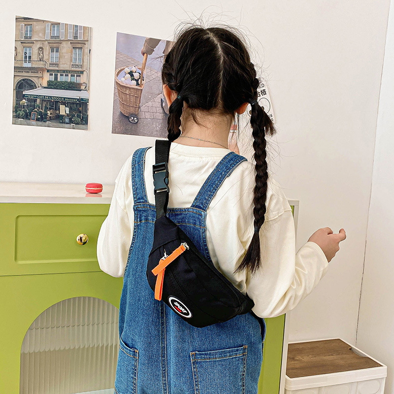 Dječja torba za prsa u korejskom stilu s uzorkom slova, lagana crossbody, unisex, najlon, prozračna, ljeto 2025