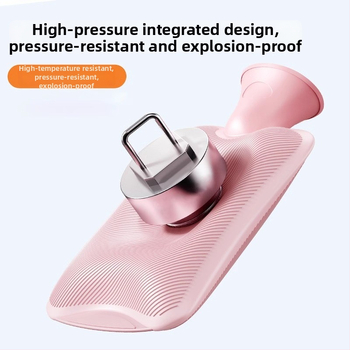 Pliušinis karšto vandens maišelis su PVC aukštos tankio, pripildytas vandeniu, 300 g, skirta viso kūno šildymui