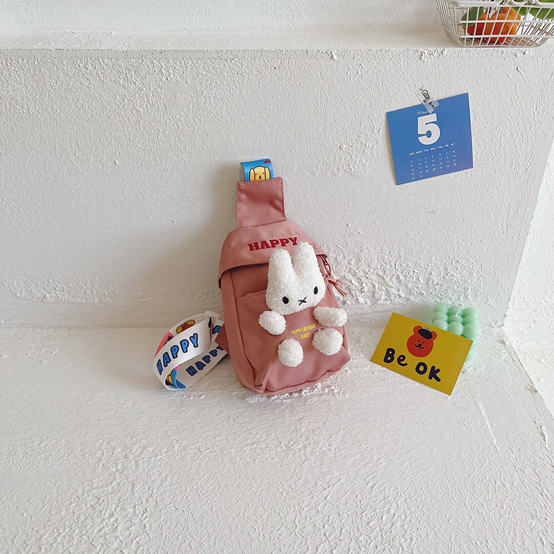 Puha plüssnyuszi gyerekeknek kereszt-body táska, széles vállpánttal, kanvas anyag, poliészter bélés, egyszínű dizájn, modern stílus