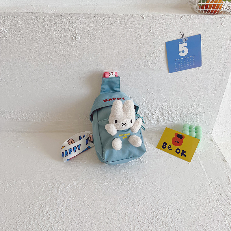 Puha plüssnyuszi gyerekeknek kereszt-body táska, széles vállpánttal, kanvas anyag, poliészter bélés, egyszínű dizájn, modern stílus