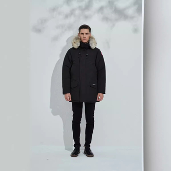 Geacă de puf cu umplutură din puf de gâscă alb, 360 g, țesătură exterioară 90% bumbac, impermeabilă și rezistentă la frig (-30°C până la -15°C), cu glugă, lungă