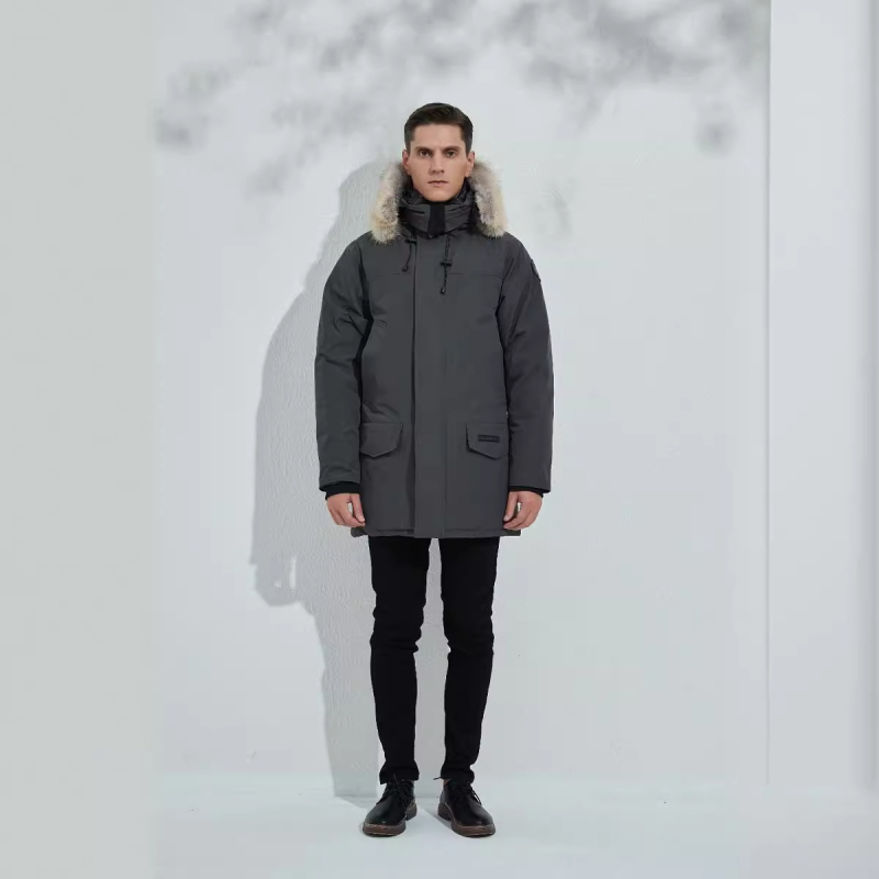 Geacă de puf cu umplutură din puf de gâscă alb, 360 g, țesătură exterioară 90% bumbac, impermeabilă și rezistentă la frig (-30°C până la -15°C), cu glugă, lungă