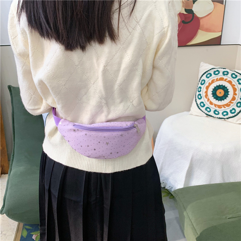 Dječja crossbody torba, jednofarbni dizajn s motivom male zvjezdice, najlon, podstava poliester, unisex, za vrtić, zima 2025