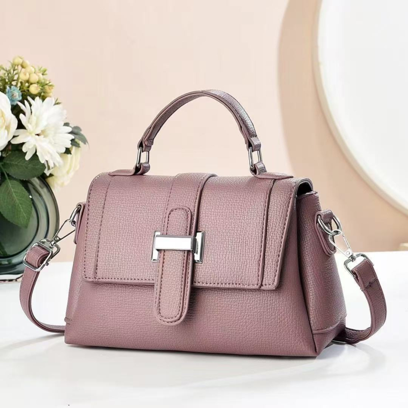 Малка квадратна чанта с уличен стил, PU материал, хоризонтална форма, цип.