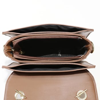 Crossbody torba od PVC materijala, horizontalni kvadratni oblik, zatvaranje na zip, Orange Beans.