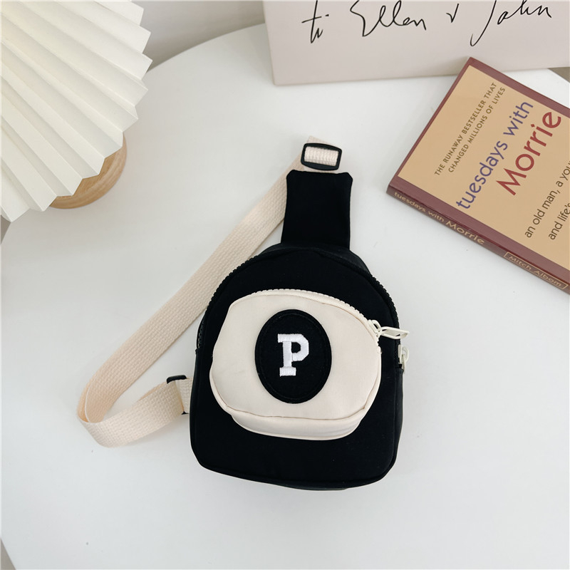 Детска чанта през рамо от найлон с защита срещу кражба, цип за отваряне и вътрешен джоб с цип