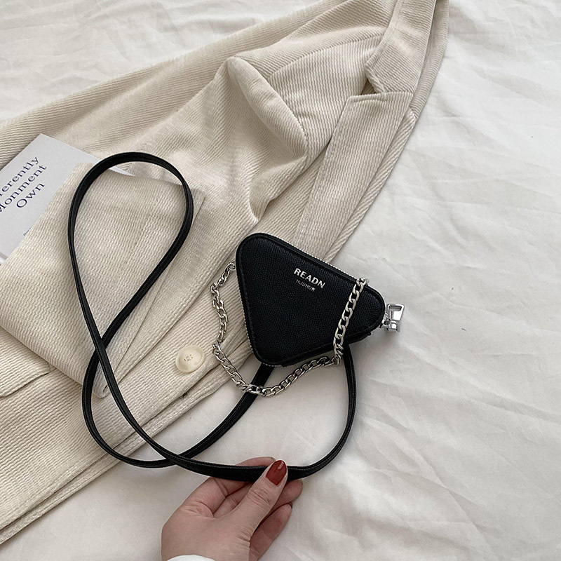 Dječja mini trokutična crossbody torbica od PU kože, uzorak slova, moderan i cool stil, kapacitet MINI
