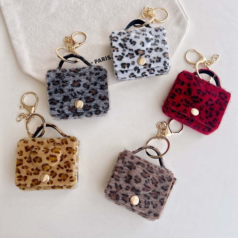 Монетник с леопардов принт, ретро стил вдъхновен от Maillard, полиестерен материал, подплата от нейлон