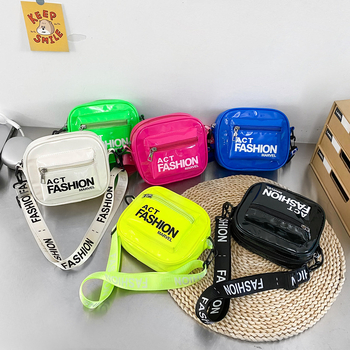 Dječja crossbody torba od PU kože u korejskom stilu, uzorak slova, široka naramenica, poliester podstava, modern dizajn