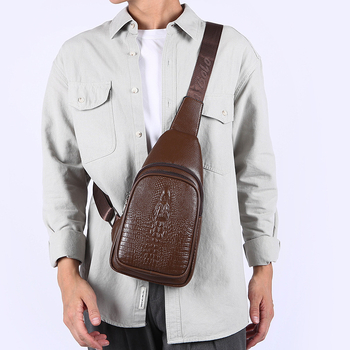 Muška PU crossbody torba, prozračna, vodootporna, ultra lagana, stane 8-inčni laptop