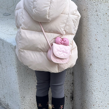 Lányoknak készült PU válltáska pillangócsomóval, hímzett betűkkel, ultra könnyű, anime cartoon minta, 1 hajtásos pénztárca