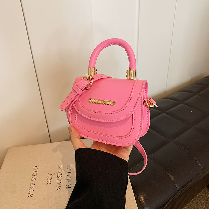 Dječja mini sedlasta torbica - unisex, PU materijal, otporna na habanje, podstava od poliestera, pogodna za vrtić