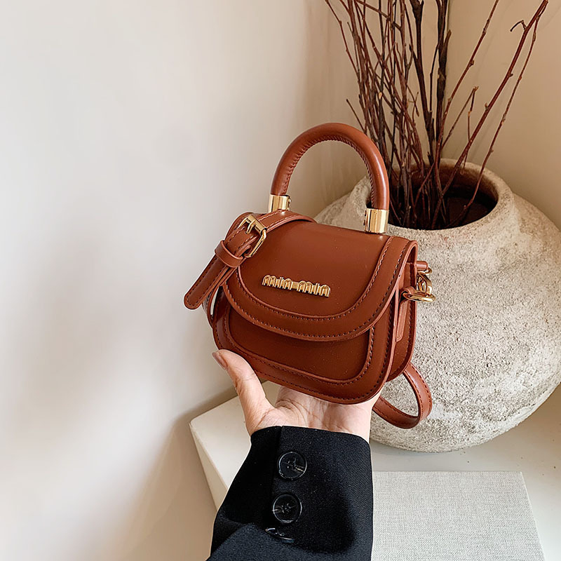 Dječja mini sedlasta torbica - unisex, PU materijal, otporna na habanje, podstava od poliestera, pogodna za vrtić