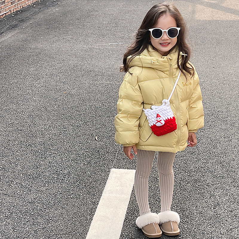 Dječja ručno pletena crossbody mini novčanik — vunena torbica s roztomilim anime uzorkom, za vrtić