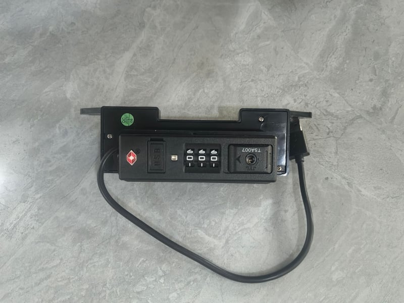 Aksesuari za prtljagu (PVC materijal, model PJ, proljeće 2022, licencirana privatna oznaka)