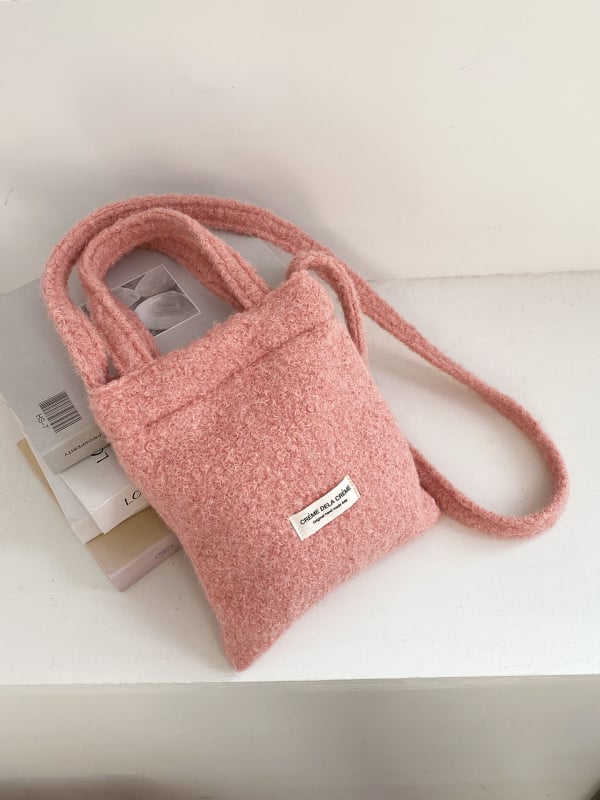 Кросбоди чанта за телефон в корейски стил, плюшена, вертикална квадратна форма, магнитно закопчаване, зима 2025