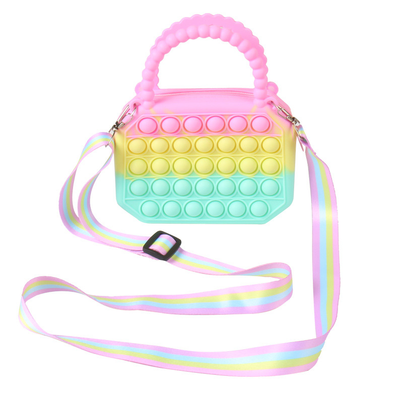 Unisex silikonska torbica za ruke s dizajnom srca od mjehurića, silikonska podstava, OEM prilagođeni logo