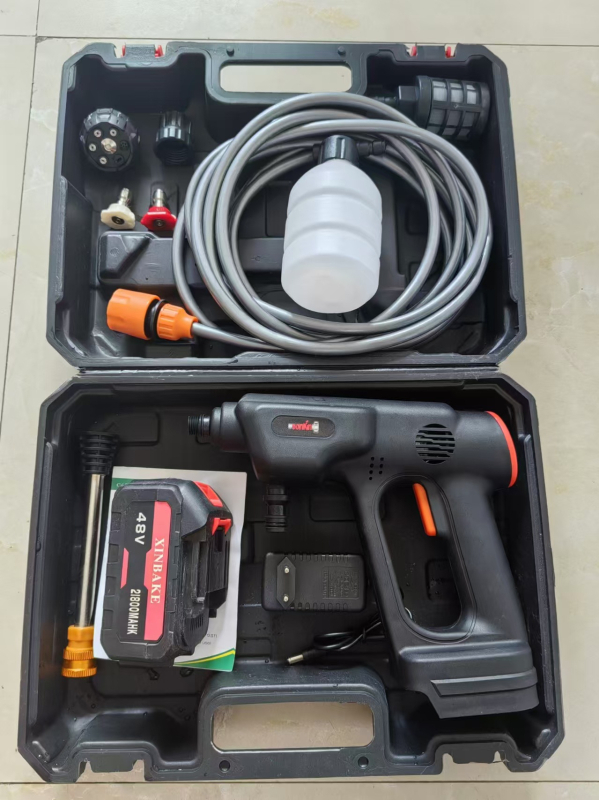 Безжичен презареждащ воден пистолет за миене на автомобили и градина — Donkin, глава и дръжка от полимерен найлон, разстояние на пръскане 12, налягане 2 Pa