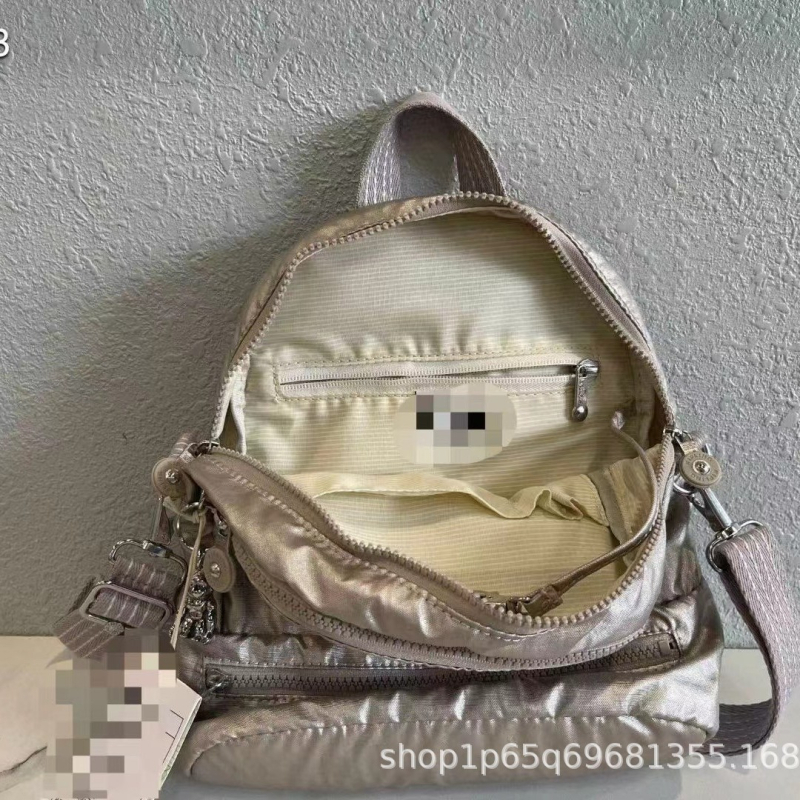 Putni ruksak — platna, ulični stil, kapacitet 20–35 L, pogodan za rekreacijsko putovanje, unisex