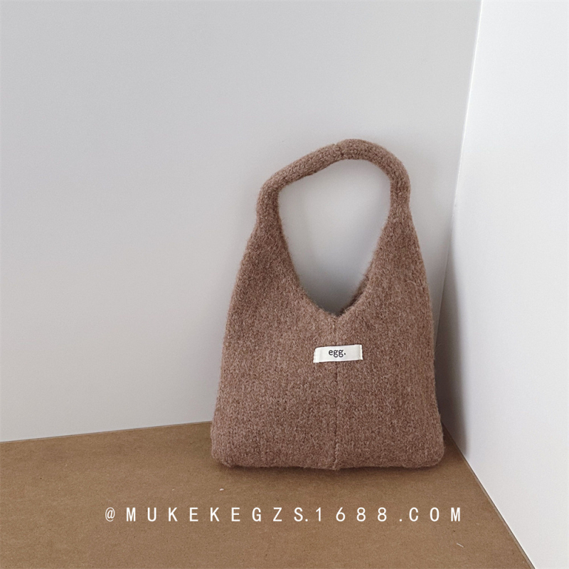 Dječja pletena torba, materijal pletenina, lagana, jednobojni uzorak, dječji i slatki stil