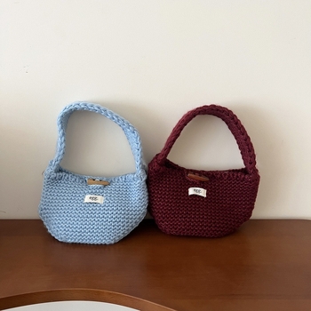 Dječja pletena torbica za novčanik s gumbom u obliku roga, za djevojčice u osnovnoj školi, zima 2025, akrilna vlakna, podstava od vune, dječji i sladak stil