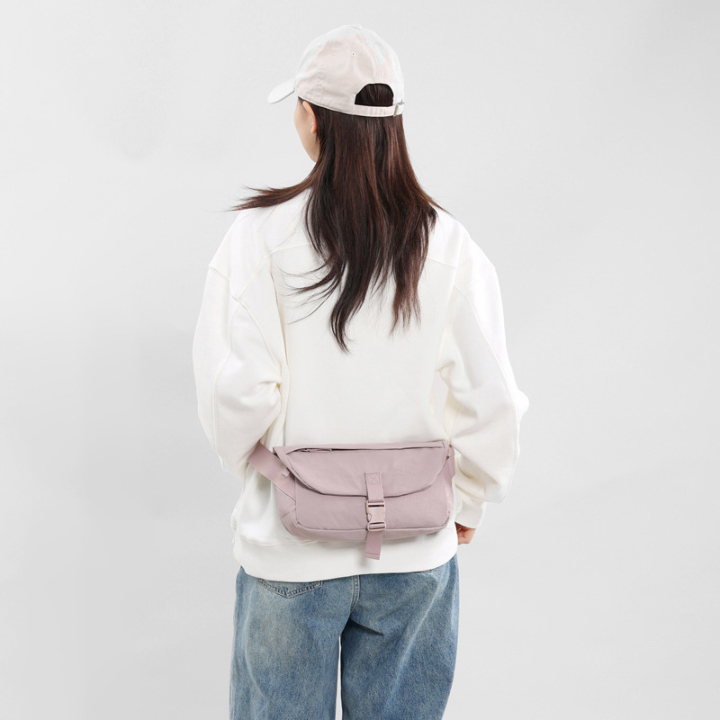 Crossbody torbica za muškarce i žene, torba za prsa i struk, korejski stil, elegantna, lagana, jednobojna, prenosna