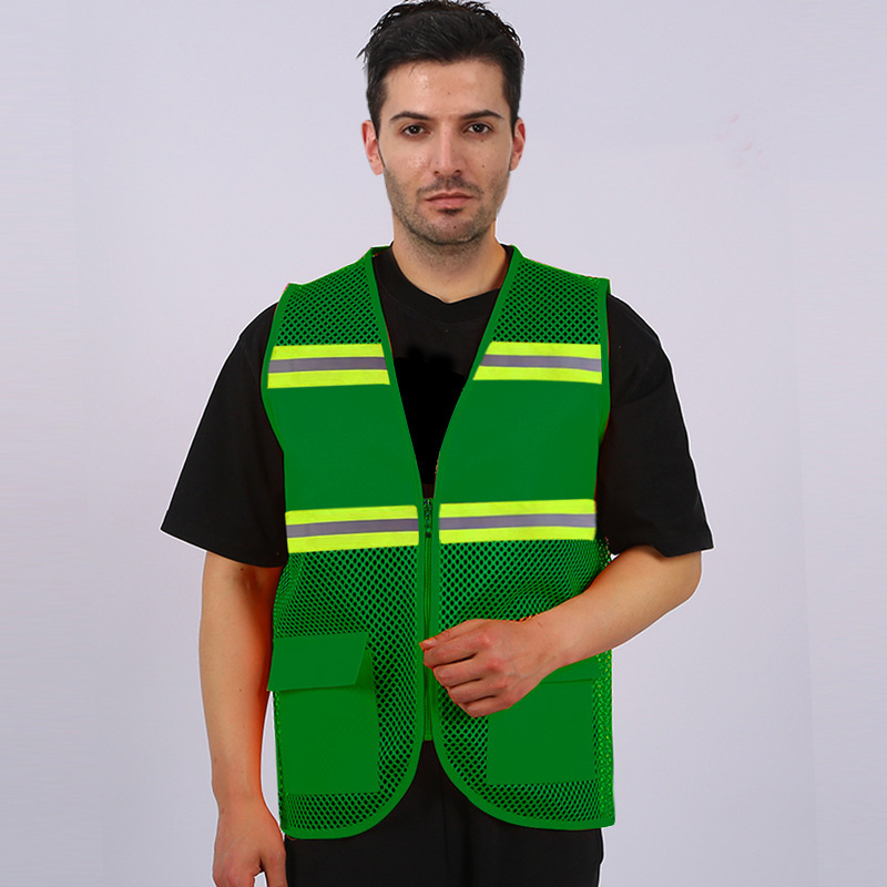 Reflektirajuća sigurnosna vest za rad na otvorenom — Marka: Good care; Materijal: Uniform Fabric; Težina: 120; Namjena: vanjski rad.