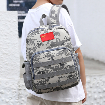 Laste kamuflaaziga seljakott poistele, Oxford-kangast, hingav, ultra-kerg, kulumiskindel, öise nähtavuse jaoks reflektoritega, kumerad õlarihmad