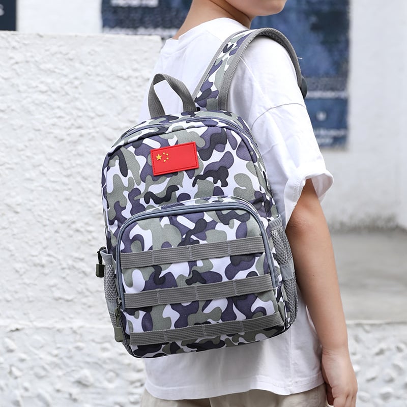 Laste kamuflaaziga seljakott poistele, Oxford-kangast, hingav, ultra-kerg, kulumiskindel, öise nähtavuse jaoks reflektoritega, kumerad õlarihmad