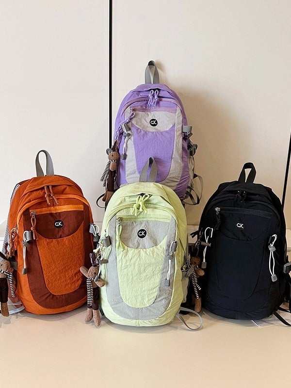 Детска раница за походи с голям капацитет – ултра лека PU, водоустойчива, с извита презрамка, подходяща за училище и пътуване, Зима 2025