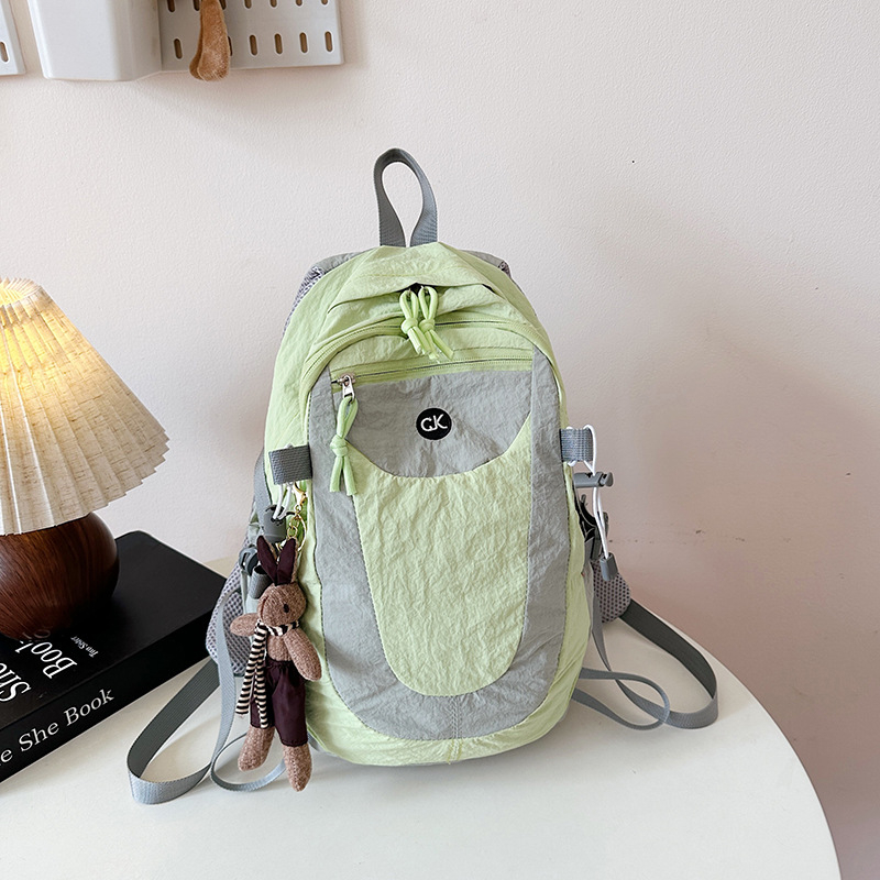 Детска раница за походи с голям капацитет – ултра лека PU, водоустойчива, с извита презрамка, подходяща за училище и пътуване, Зима 2025