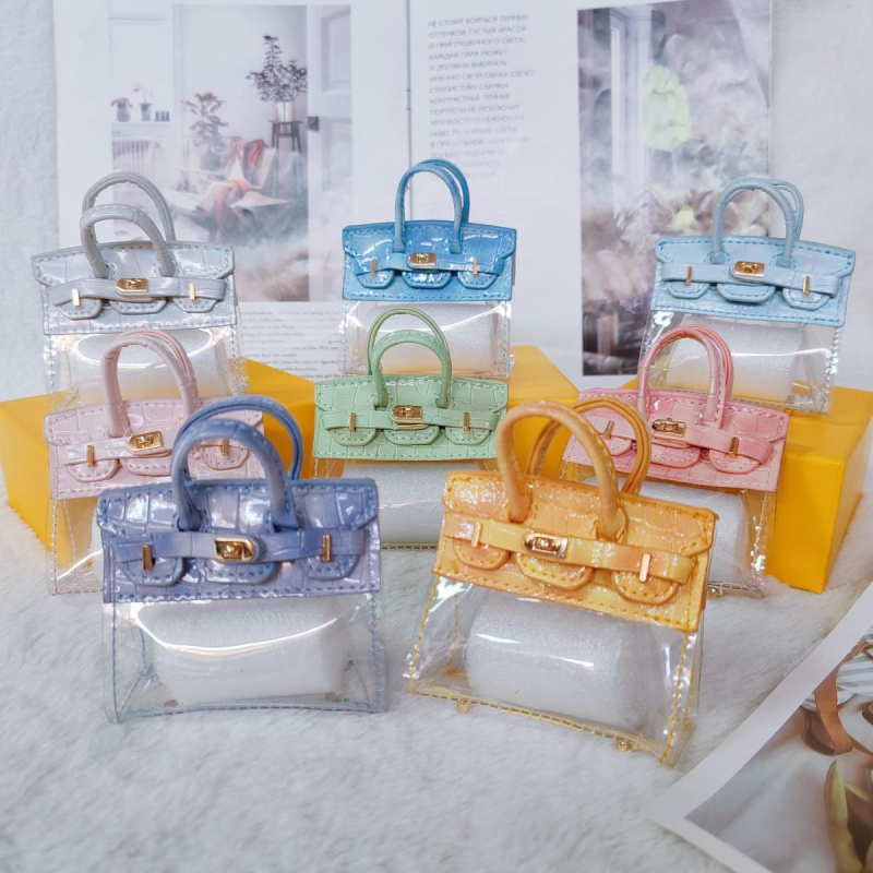 Женски монетник с микрофибърна подплата, едноцветен дизайн, 1 сгъвка, функция за разширение