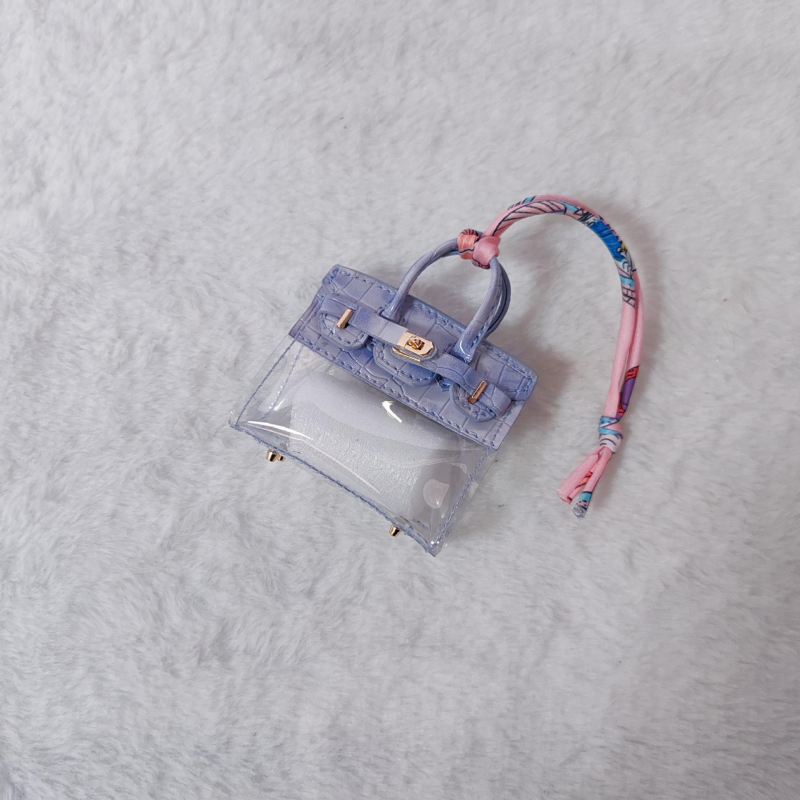 Женски монетник с микрофибърна подплата, едноцветен дизайн, 1 сгъвка, функция за разширение