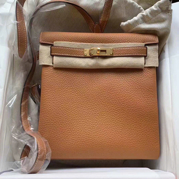 McKendall hátizsák első osztályú marhabőrből, Litchi grain textúra, kapacitás 20 L alatt, iPadhez kompatibilis, ergonómikus hátsó panel