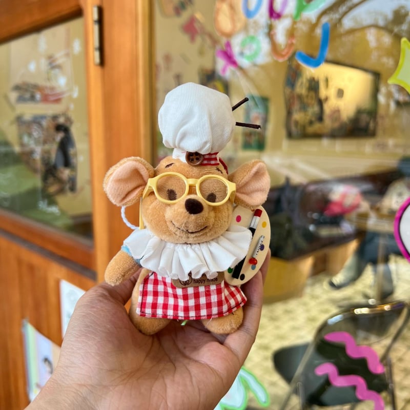 Plišani privjesak za ključeve s karikaturalnom lutkom