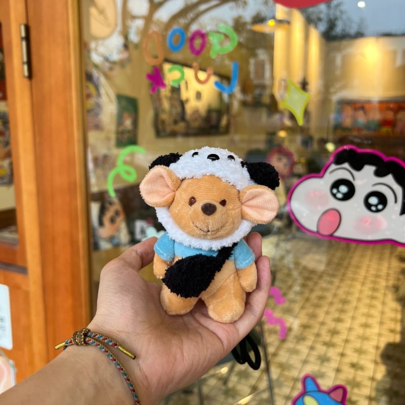 Plišani privjesak za ključeve s karikaturalnom lutkom