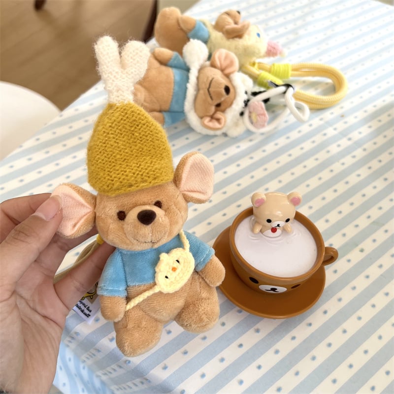 Plišani privjesak za ključeve s karikaturalnom lutkom