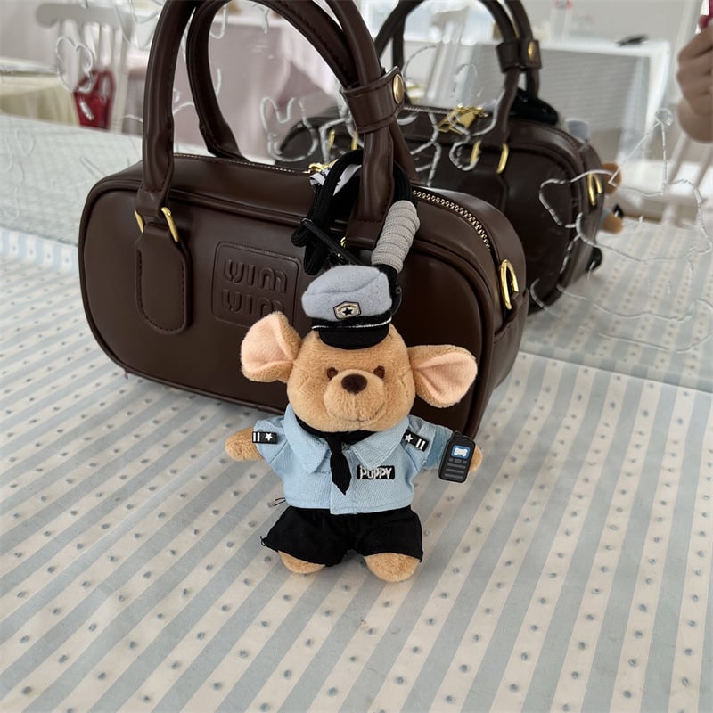 Plišani privjesak za ključeve s karikaturalnom lutkom