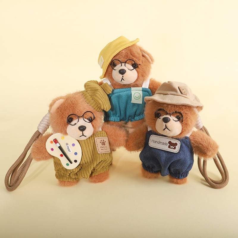 Αρκουδάκι από βελούδινο ύφασμα – μπρελόκ, κοντή βελούδινη υφή, γέμισμα PP βαμβάκι, ετικέτα λογότυπου