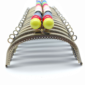 Μεταλλικό κούμπωμα αποσκευών – YAKAI, Σίδηρος, Μοντέλο 0045, Λουλουδάτο σχέδιο