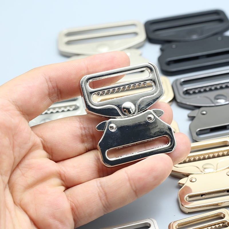 Кобра метална катарама със регулируем бутон за колани, раници, багаж и чанти – сплав