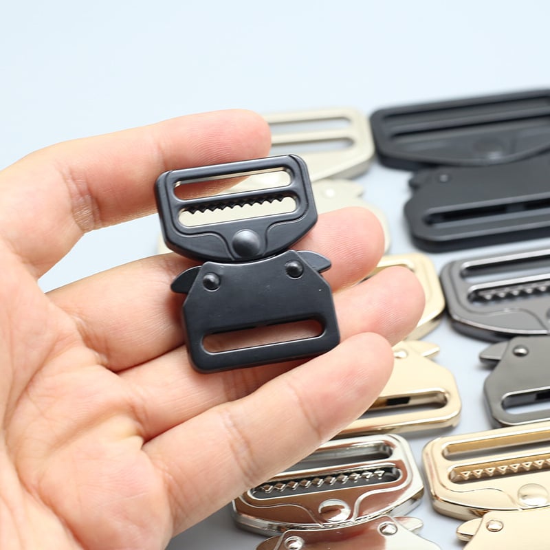 Кобра метална катарама със регулируем бутон за колани, раници, багаж и чанти – сплав