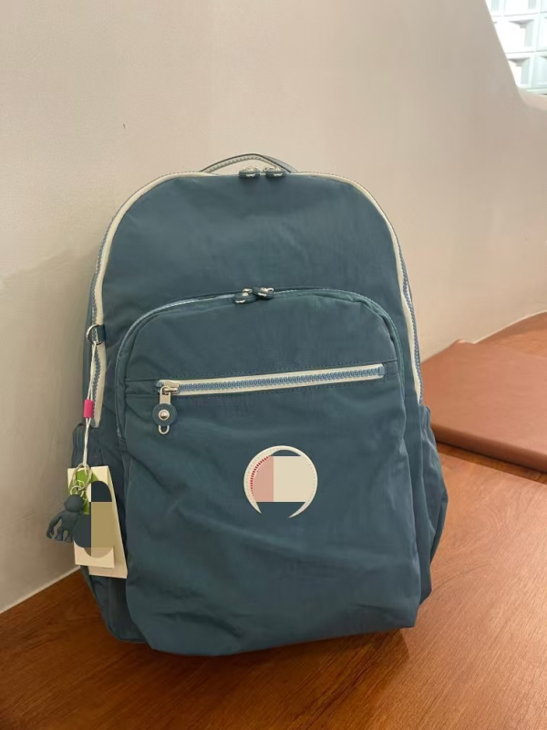 Hátizsák bővíthető kapacitással 36–55L, vászon anyag, vízálló, kompatibilis 14 hüvelykes laptophoz, uniszex