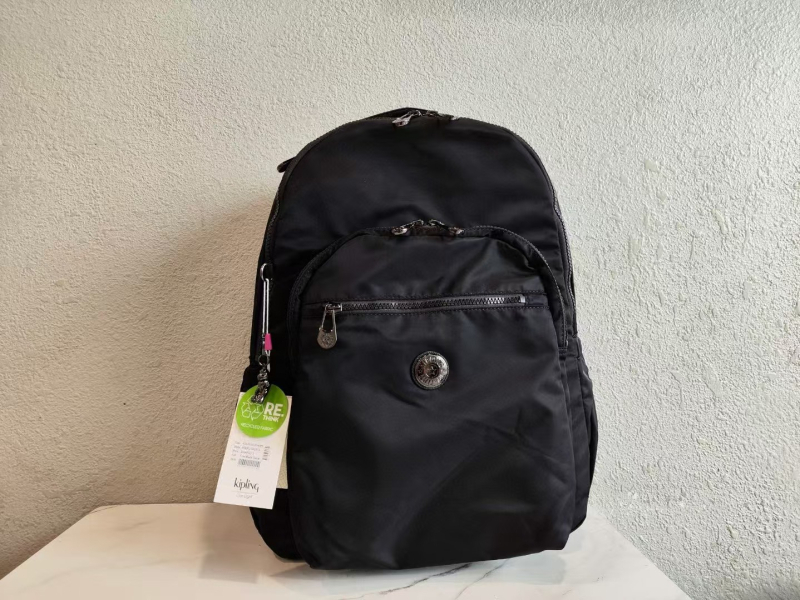 Hátizsák bővíthető kapacitással 36–55L, vászon anyag, vízálló, kompatibilis 14 hüvelykes laptophoz, uniszex