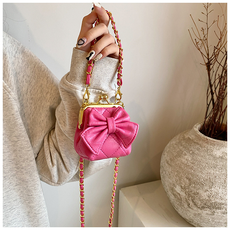 Női Shell Bucket táska – PU bőr, kopásálló, poliészter bélés, egyszínű, keresztpántos kivitel