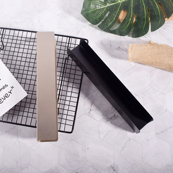 У-образна незалепваща форма за бисквити и хлебни изделия, от дебелоуглеродна стомана