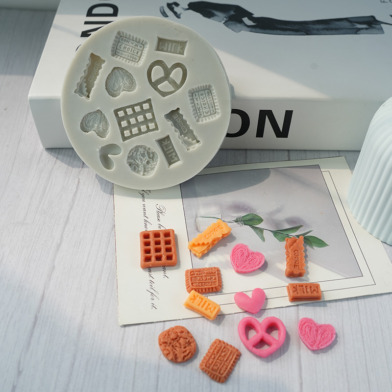 Кръгла силиконова форма за печива за кексове, бисквитки и вафли